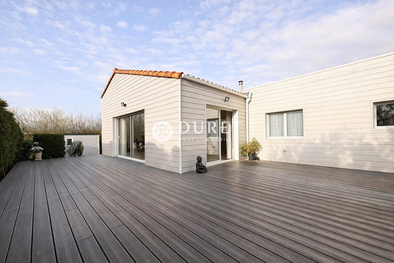 Maison contemporaine - 144 m² - 5 pièces