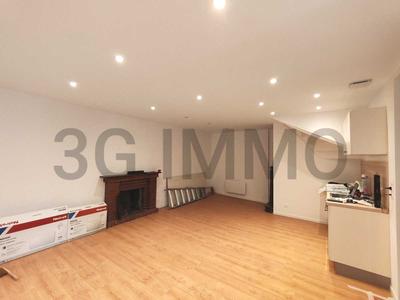 Maison - 91 m² - 4 pièces