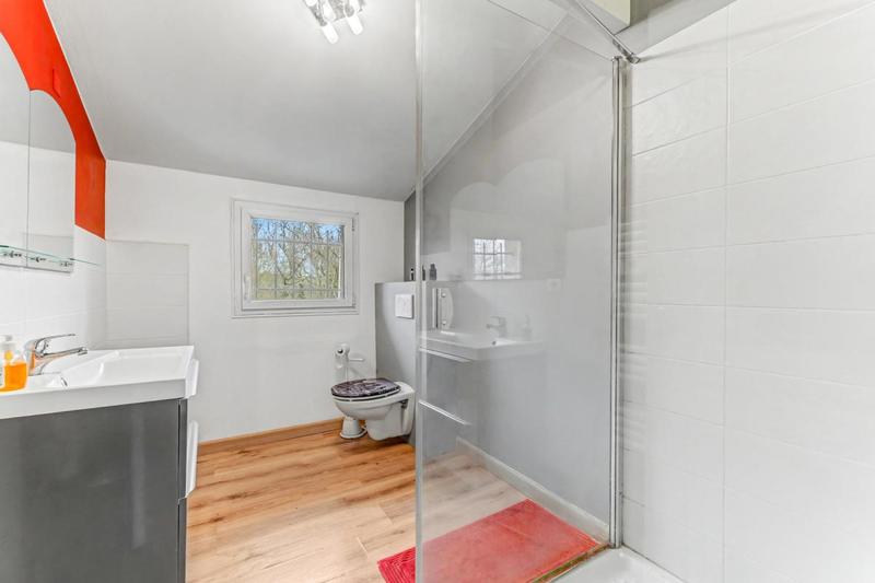 Maison - 158 m² - 5 pièces