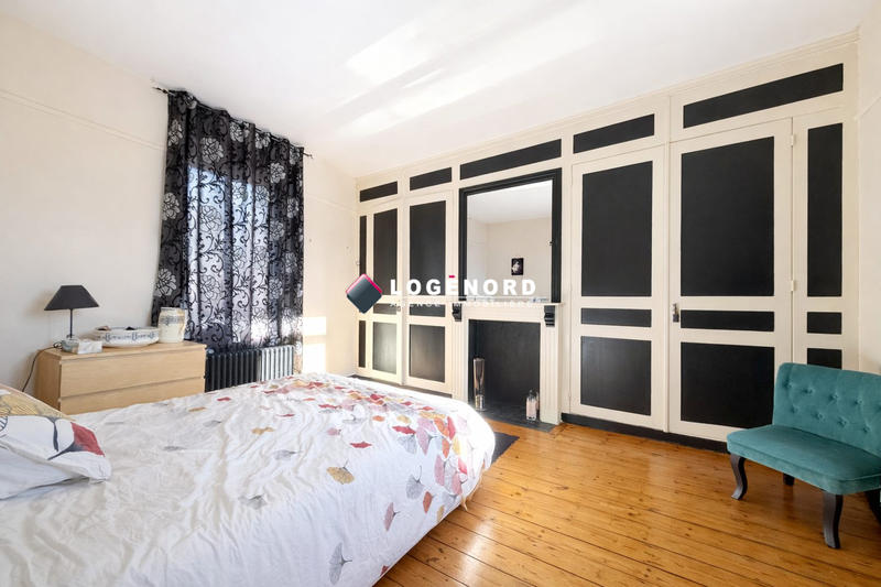 Maison - 194 m² - 7 pièces