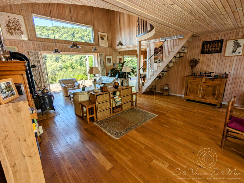 Maison - 146 m² - 4 pièces