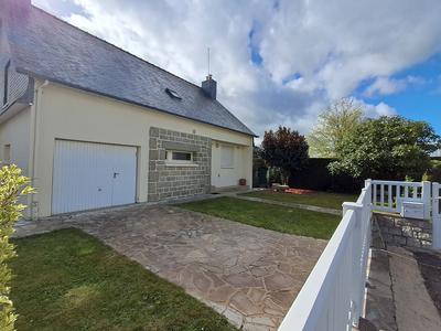 Maison - 107 m² - 6 pièces