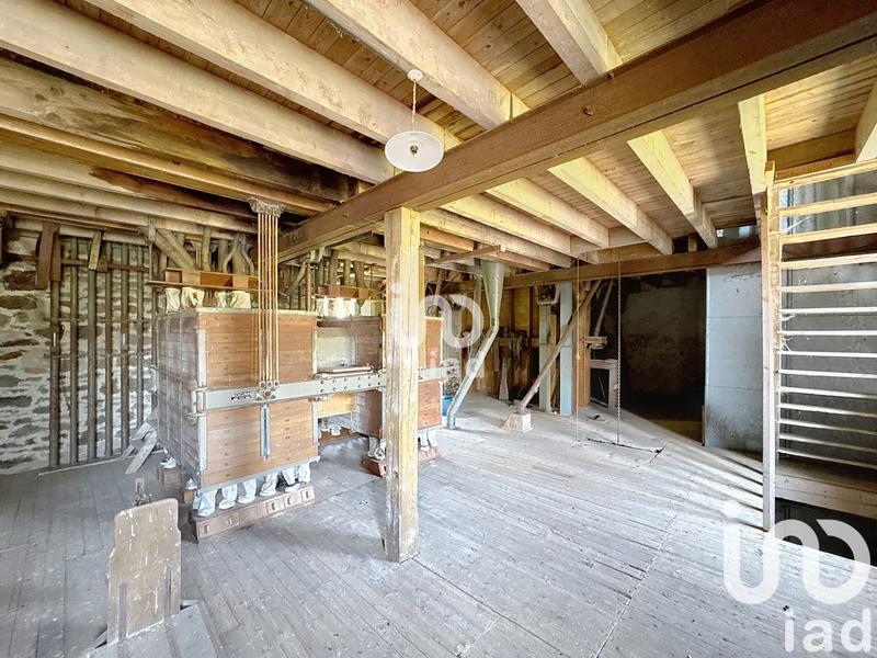 Maison - 549 m² - 10 pièces