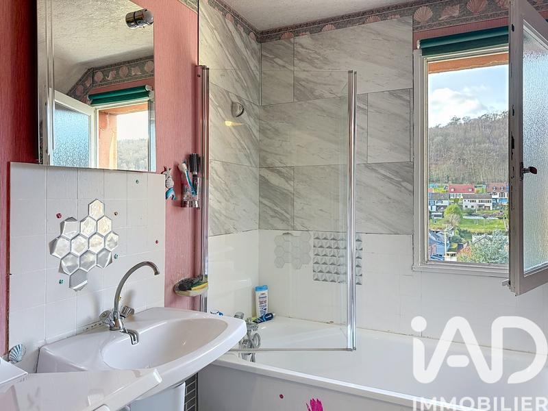 Maison - 88 m² - 4 pièces