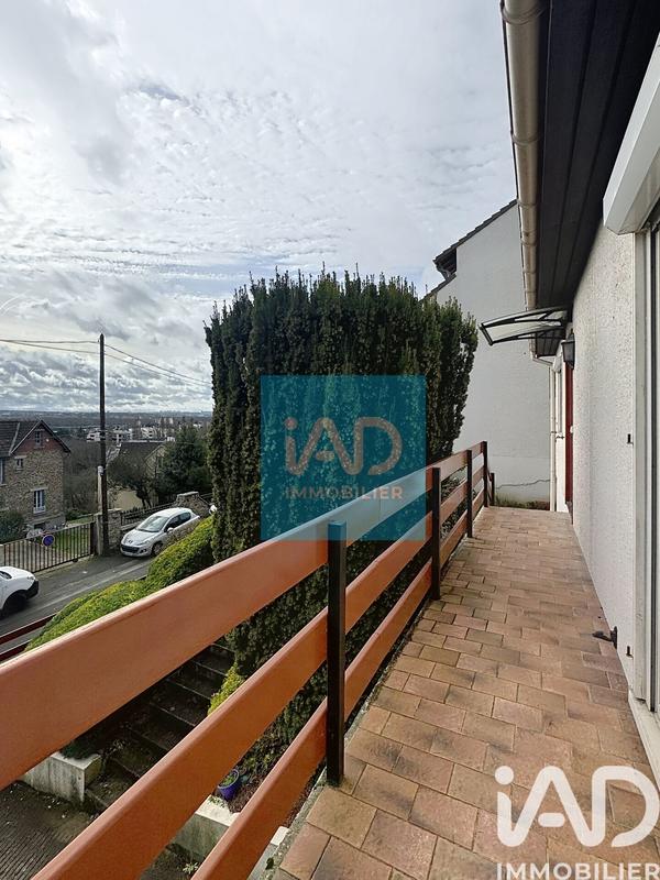 Maison - 132 m² - 8 pièces