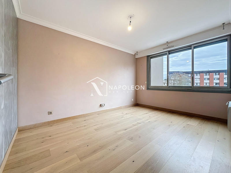 Appartement - 95 m² - 4 pièces