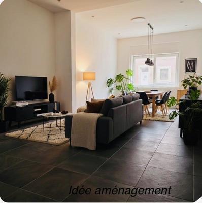 Maison - 95 m² - 5 pièces