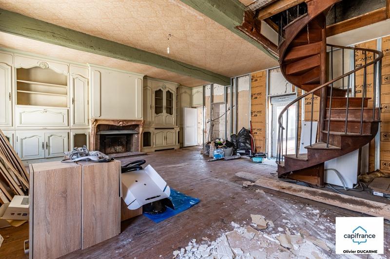 Immeuble - 330 m² - 11 pièces