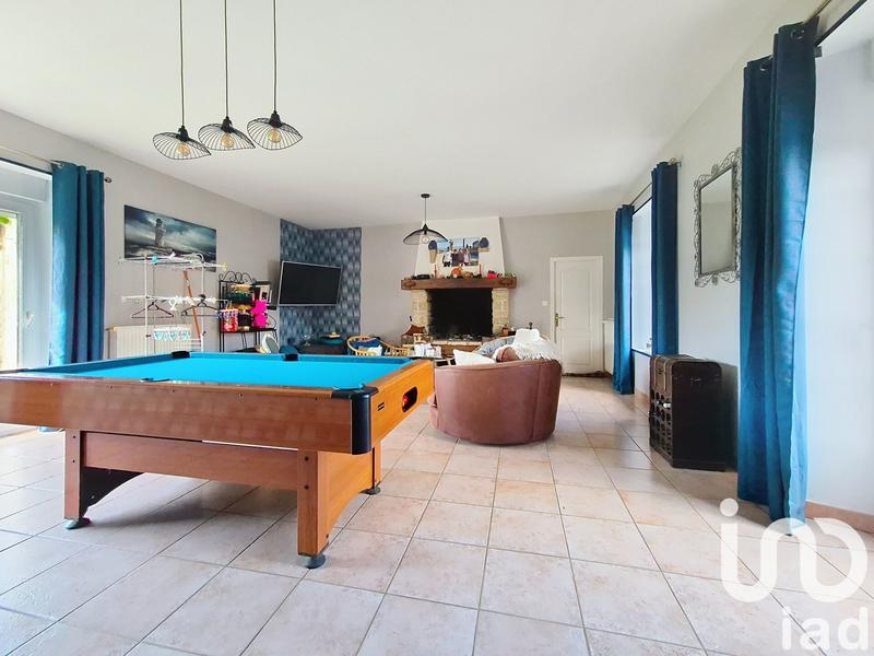 Maison - 340 m² - 11 pièces