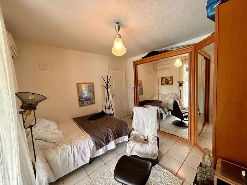 Maison - 181 m² - 8 pièces