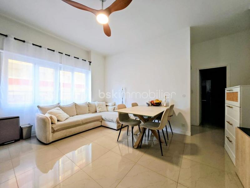 Appartement - 48 m² - 3 pièces