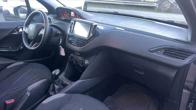 Peugeot 208 1.2 Vti 82 Active