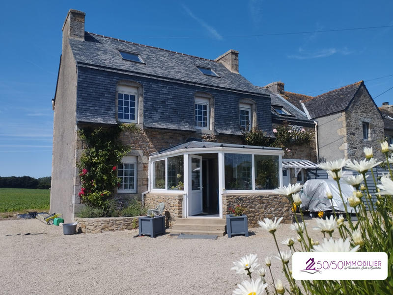 Maison - 148 m² - 7 pièces