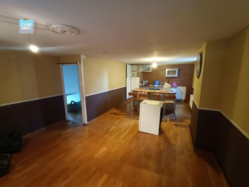 Fonds de commerce - Local commercial - 300 m²