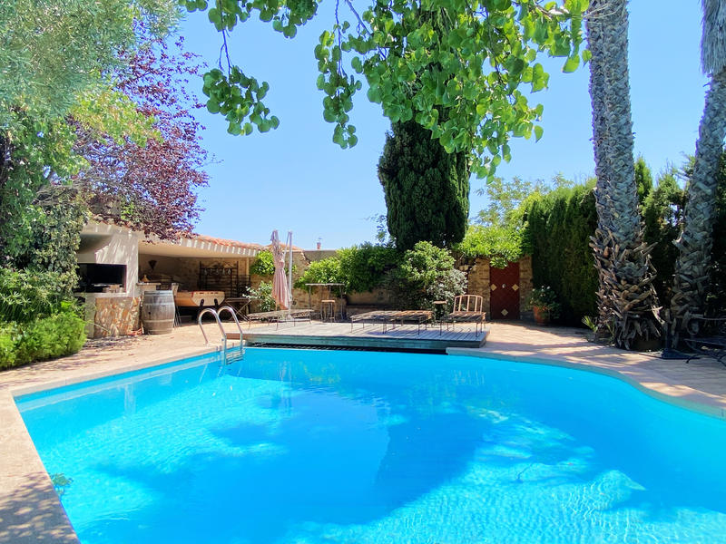 Villa - 240 m² - 5 pièces