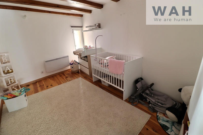 Maison - 239 m² - 6 pièces