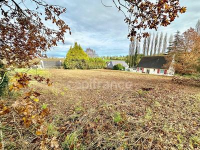 Terrain constructible - 1 468 m²