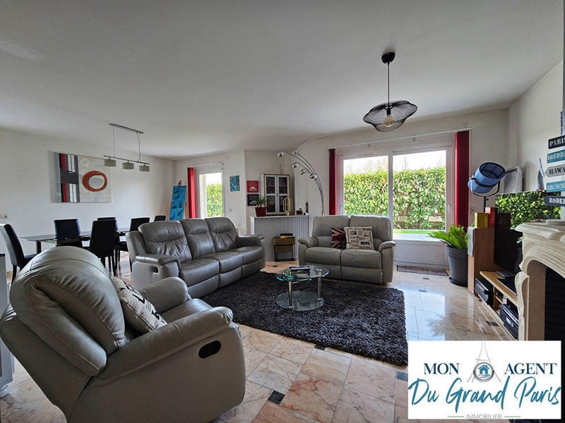 Maison - 175 m² - 8 pièces