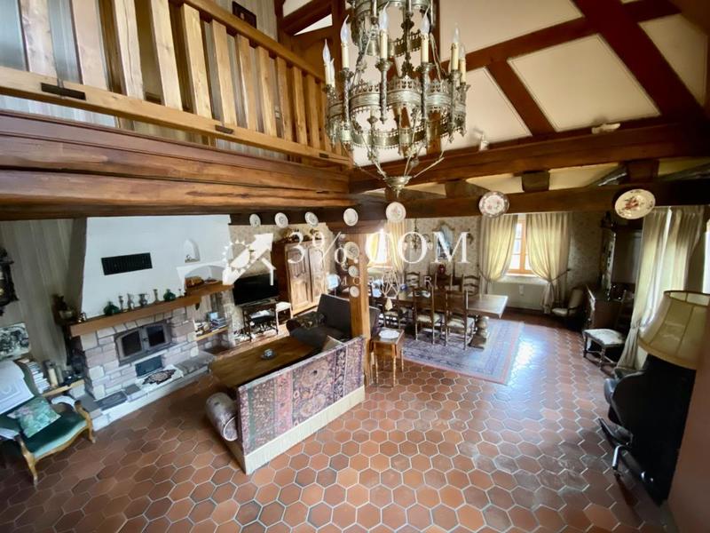 Maison - 192 m² - 6 pièces