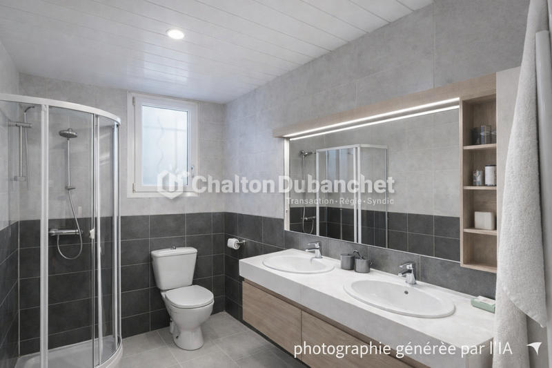 Maison - 127 m² - 7 pièces