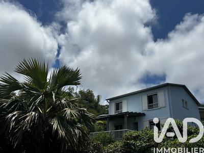 Maison - 106 m² - 5 pièces