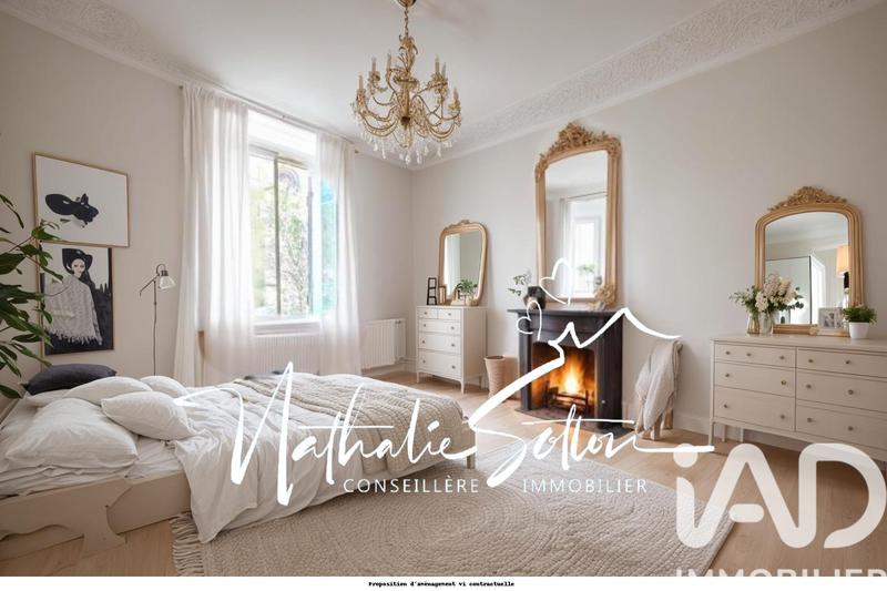 Maison - 250 m² - 13 pièces