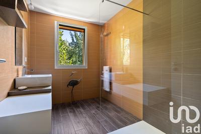 Maison - 183 m² - 6 pièces