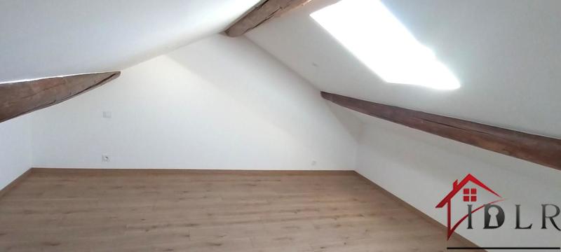 Château - 128 m² - 4 pièces