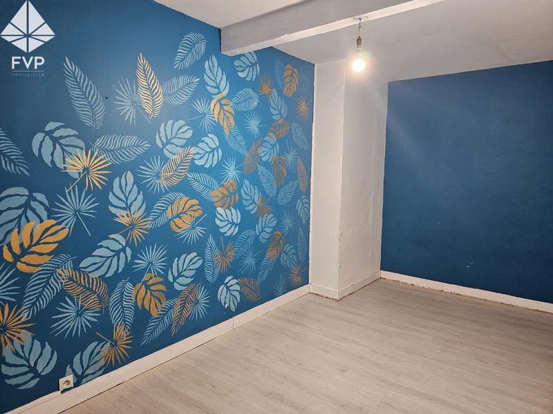 Propriété - 213 m² - 10 pièces