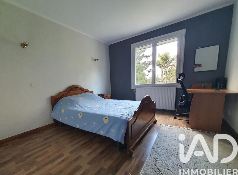 Maison - 255 m² - 12 pièces