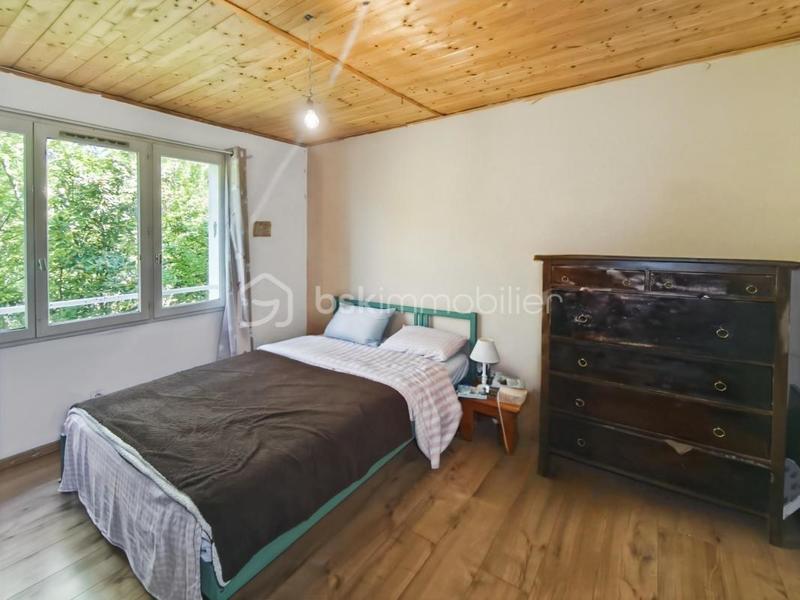 Maison - 101 m² - 6 pièces