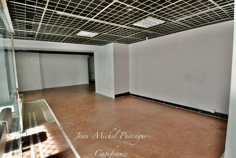 Local commercial - 145 m² - 3 pièces