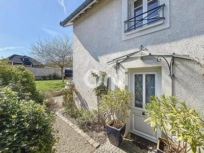 Maison - 170 m² - 6 pièces