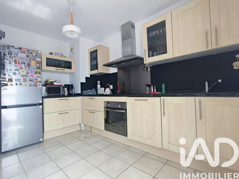 Appartement - 77 m² - 3 pièces