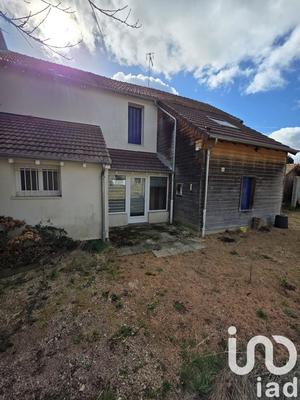 Maison - 145 m² - 9 pièces