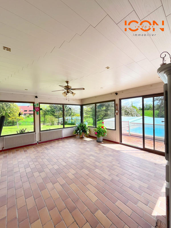 Maison - 190 m² - 8 pièces