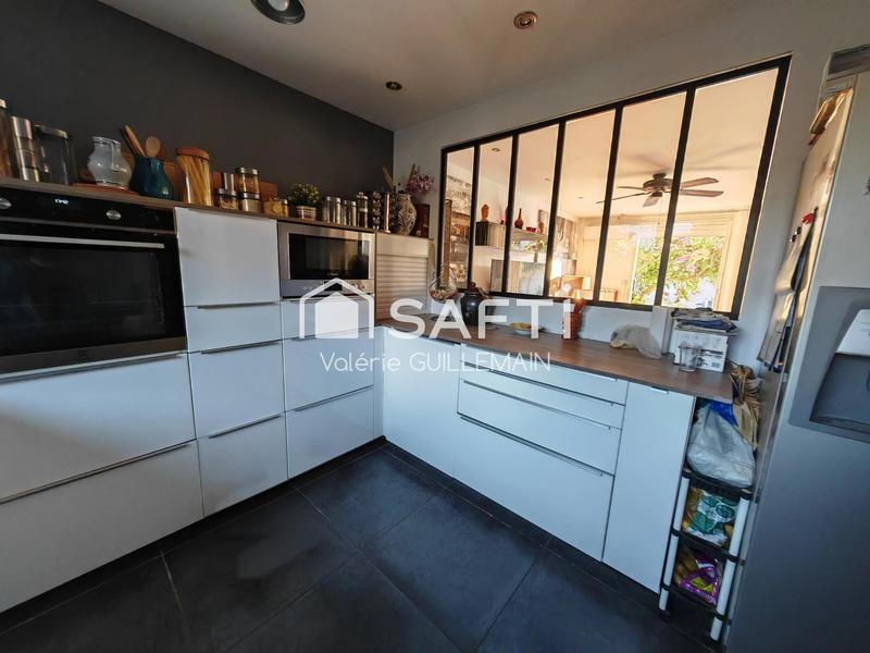 Maison - 100 m² - 4 pièces