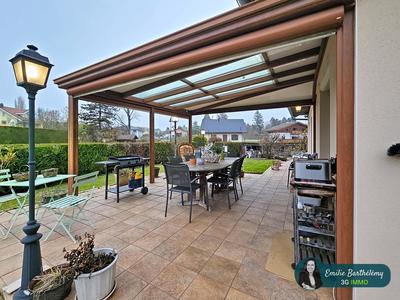 Maison - 127 m² - 5 pièces