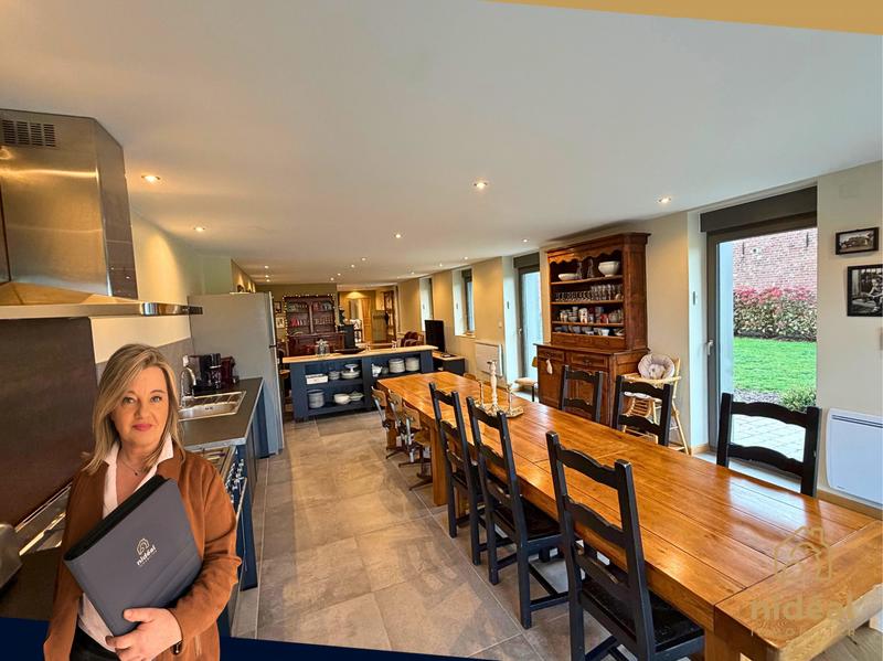 Maison - 150 m² - 7 pièces