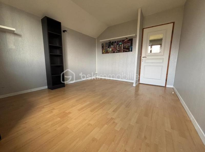 Maison - 103 m² - 6 pièces