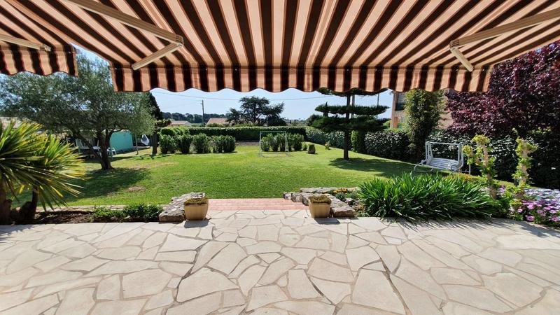 Villa - 245 m² - 7 pièces