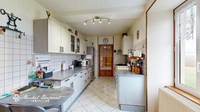 Maison - 196 m² - 8 pièces