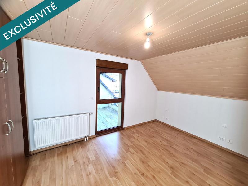 Maison - 262 m² - 12 pièces