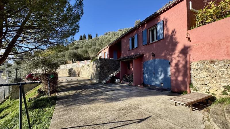Villa - 149 m² - 4 pièces