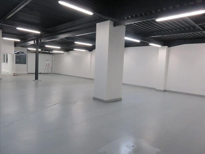 Entrepôt - 275 m²