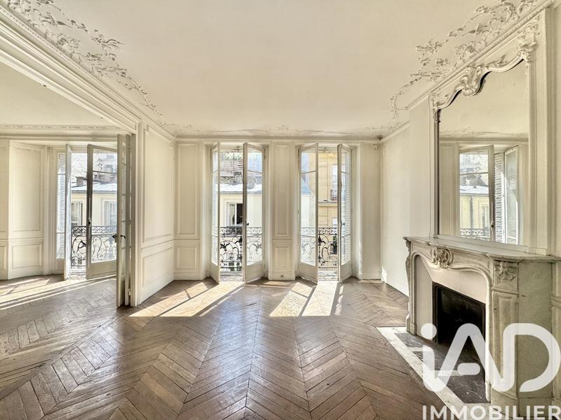 Appartement - 96 m² - 4 pièces