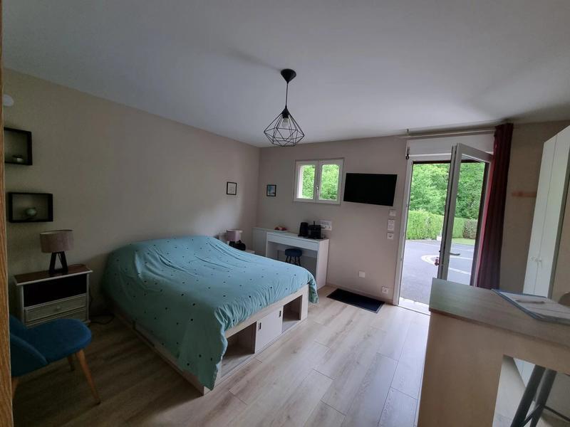 Maison - 260 m² - 9 pièces