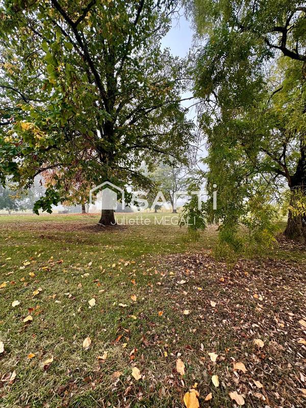 Maison - 379 m² - 10 pièces