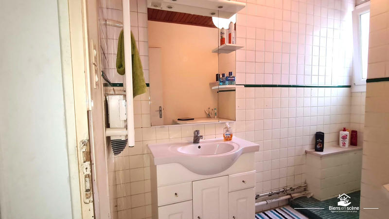 Villa - 196 m² - 8 pièces