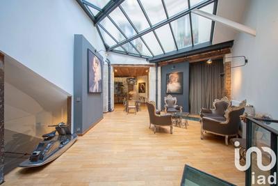 Loft - 245 m² - 5 pièces